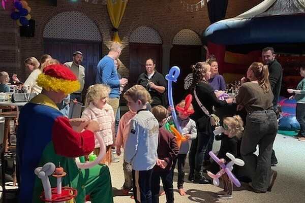 Geslaagde Nieuwsjaarsborrel