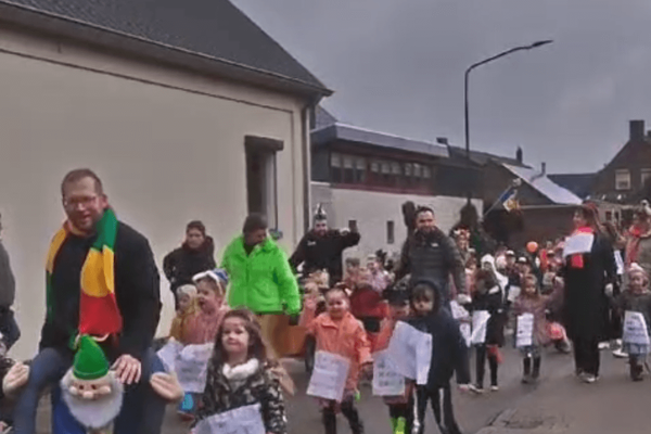 Kinderoptocht BS De Bolster